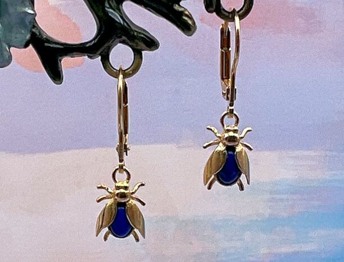 TAGLIAMONTE DESIGNS (1156) 925SS/YGP Lapis Bee Earrings*Reg.$100