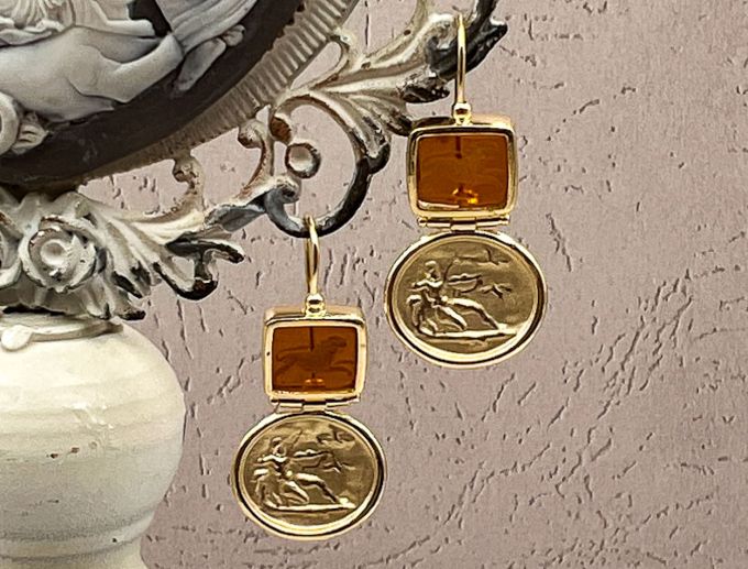 TAGLIAMONTE Designs (1958-A) 925SS/YGP Venetian Intaglio Earrings*Hercules,Lion*Reg.$200