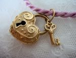 Arts Elegance (1115) 14K Yellow Gold Heart Pendant with Key *Reg. $900