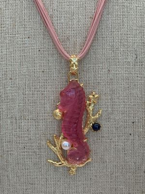 TAGLIAMONTE DESIGNS (ORO-116)18K YG Venetian Seahorse Sapphire and Pearl Pendant