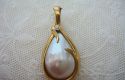 14K Yellow Gold Mabe Pearl Pendant (1089)