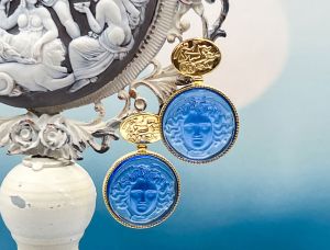 TAGLIAMONTE Designs (PN2686E) 925SS/YGP Venetian Cameo Earrings *Medusa, Pegasus*Reg.$280