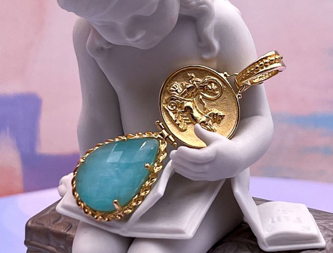 TAGLIAMONTE Designs (SH169-Amazonite) 925SS/ YGP Cameo Pendant w/ Lapis *Aurora w Chariot*Reg.$200