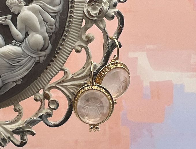 TAGLIAMONTE DESIGNS (1859) 925SS/YGP Venetian Intaglio Earrings*Bee*Reg.$190