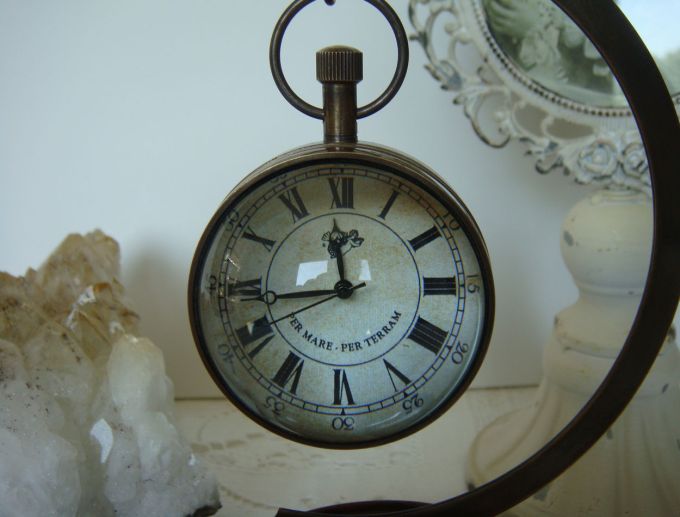 Authentic Models ~ SC050 ~ Eye of the Time Clock *Aged Brass*