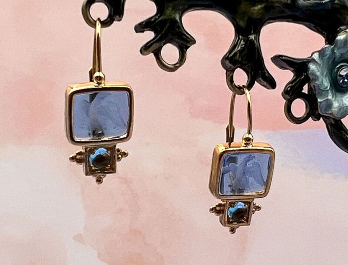 TAGLIAMONTE Designs(1244) 925SS/YGP Venetian Cameo Earrings *Eagle*Reg.$180