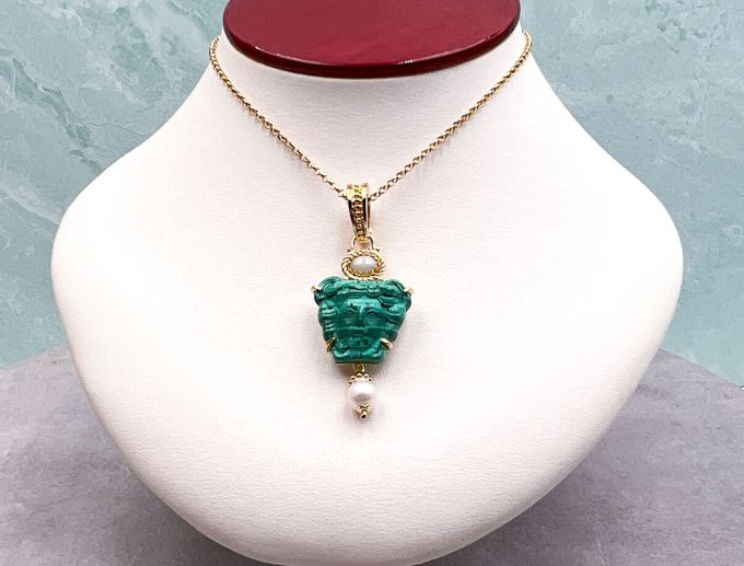 TAGLIAMONTE Designs (2164P) 925SS/YGP Malachite Cameo Pendant *Medusa*Reg.$250