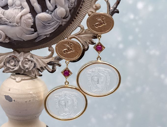 TAGLIAMONTE Designs (SH153) 925SS/YGP Rock Crystal Cameo Earrings *Medusa, Pegasus*Reg.$280