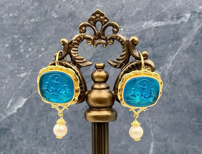 TAGLIAMONTE Designs (2001E) 925SS/YGP Venetian Cameo Earrings *Poseidon*Reg.$280