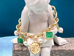 TAGLIAMONTE Designs (SH518B-Green) 925SS/YGP Venetian Intaglio Charm Bracelet *Lions*Reg.$300